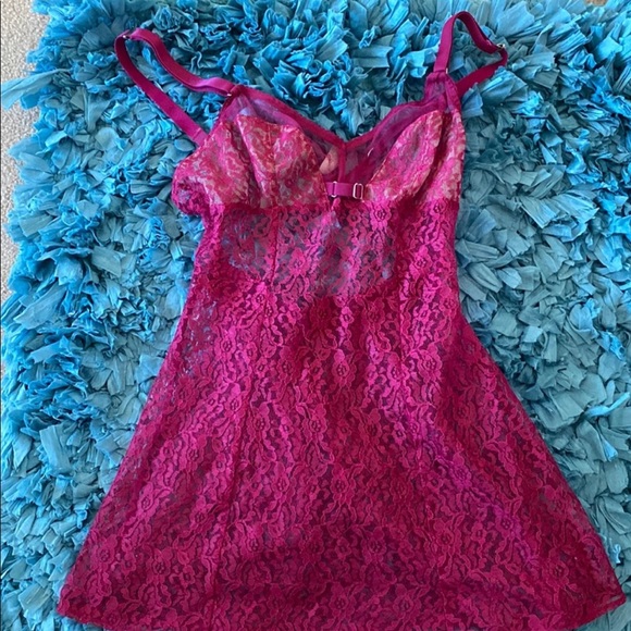 Victoria's Secret Other - 🍂2/$20 Victoria’s Secret Lace  baby doll nightie size small
